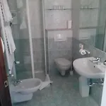 Azalea Ξενοδοχείο Μπαβένο