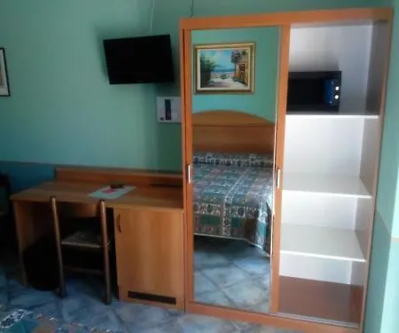 Hotell Azalea